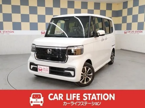 Honda N-BOX Custom