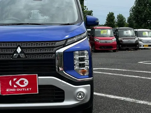 Mitsubishi eK X
