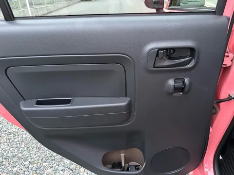 Daihatsu Mira Tocot