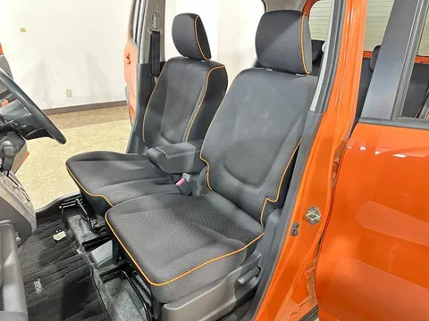 Mazda Flair Crossover