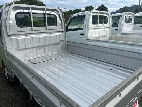 Suzuki Carry Track