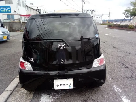 Toyota bB