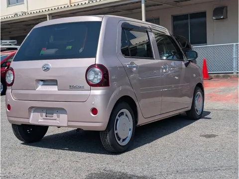 Daihatsu Mira Tocot