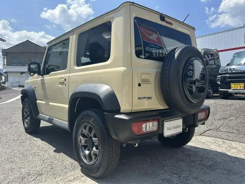 Suzuki Jimny Sierra