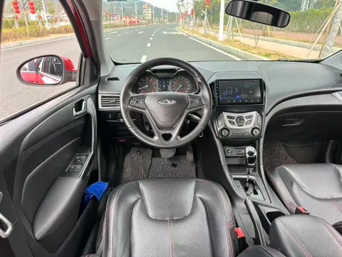 Chery Arrizo 5