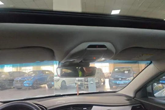 Geely Binray