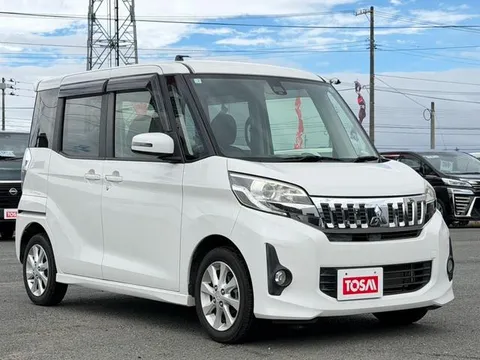 Mitsubishi eK Space Custom