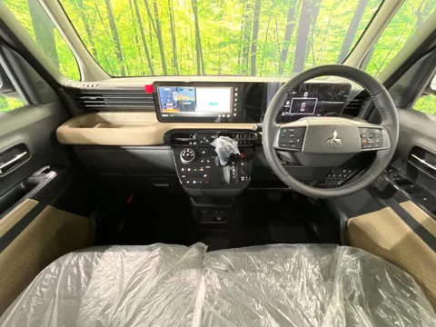 Mitsubishi Delica Mini