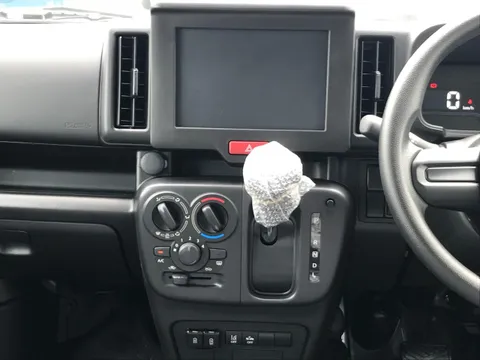 Nissan Clipper Van