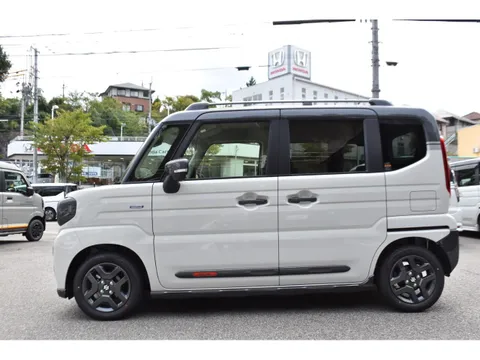 Suzuki Spacia Gear