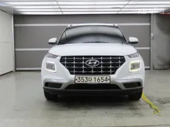 Hyundai Venue