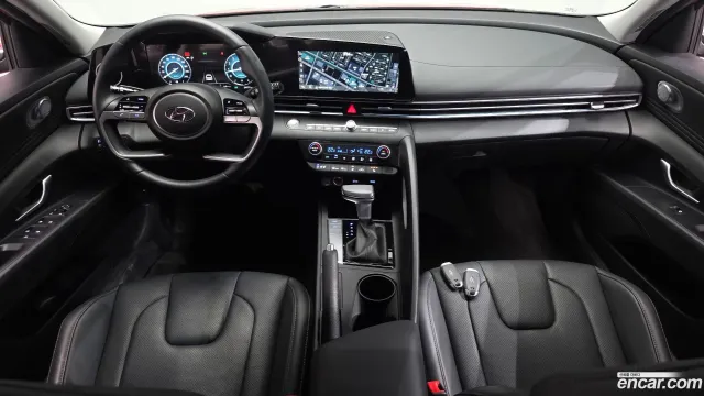 Hyundai Elantra (Avante)