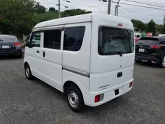 Mitsubishi Minicab Van
