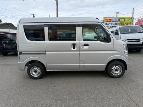 Nissan Clipper