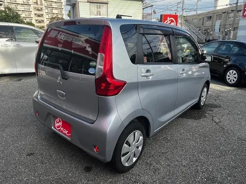 Mitsubishi eK Wagon