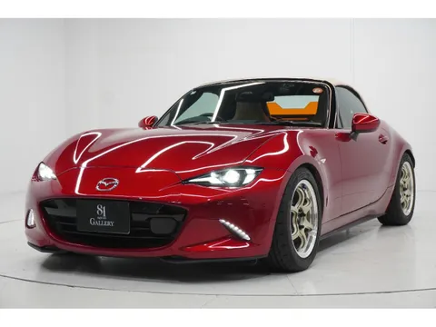 Mazda MX-5 (Roadster)