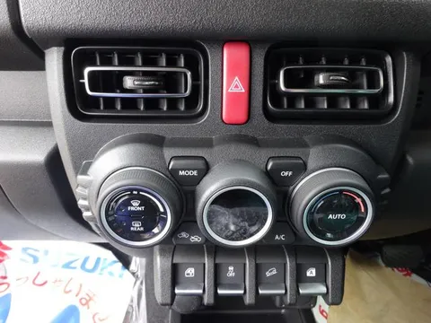 Suzuki Jimny Nomade