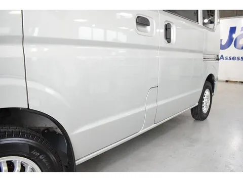 Nissan Clipper