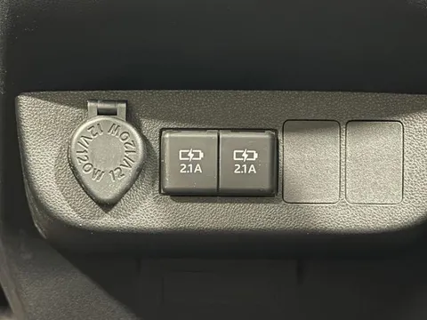 Daihatsu Mira Tocot