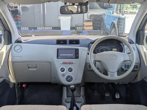 Daihatsu Mira