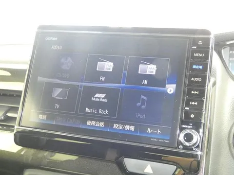 Honda N-BOX Custom