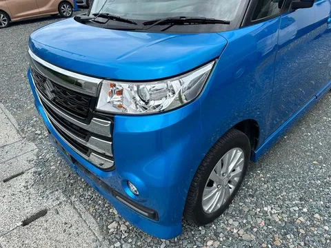 Suzuki Spacia Custom Z