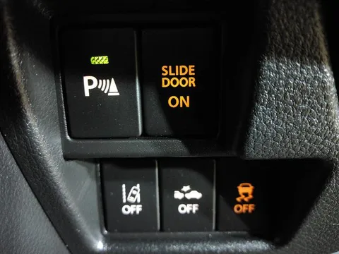 Suzuki Spacia Gear