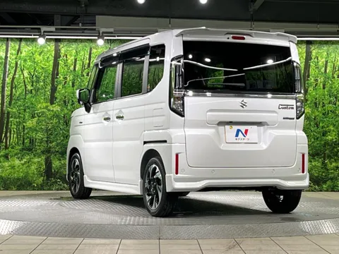 Suzuki Spacia Custom