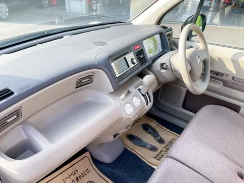Honda Life