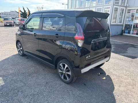 Mitsubishi eK X