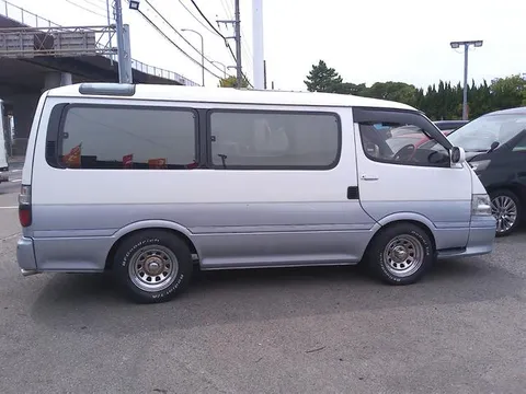Toyota HiAce Wagon