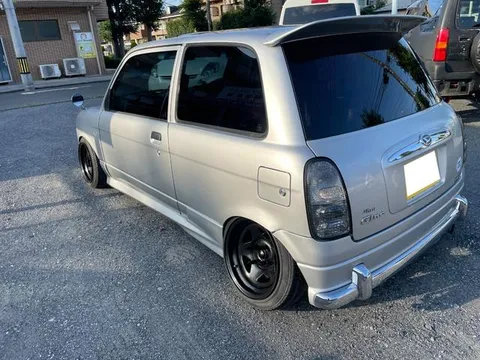 Daihatsu Mira