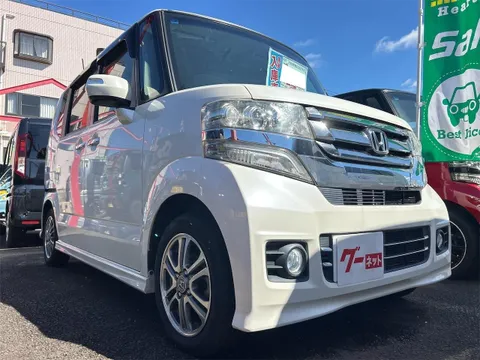 Honda N-BOX Custom