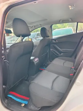 Mazda Mazda 3