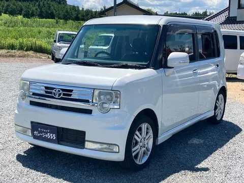 Toyota Pixis Space