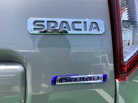 Suzuki Spacia