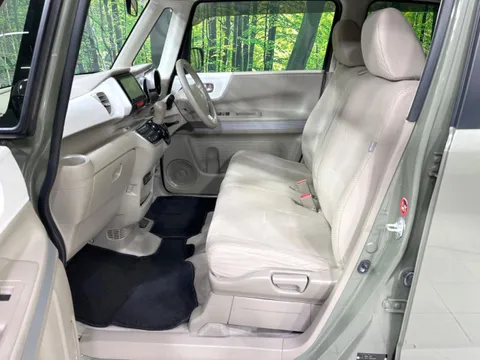 Honda N-BOX Slash