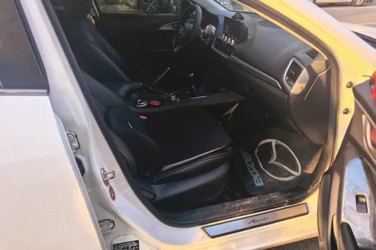 Mazda Mazda3