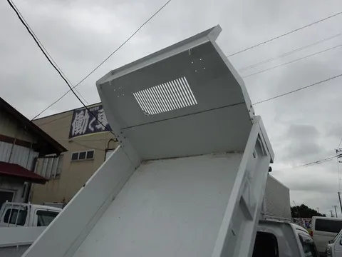 Mitsubishi Minicab Truck