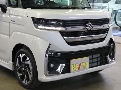 Suzuki Spacia Custom