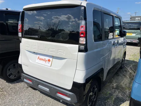 Mitsubishi Delica Mini