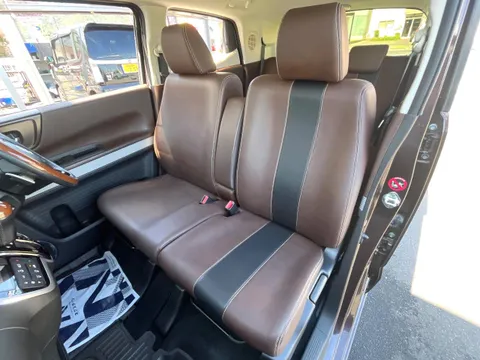 Honda N-BOX Slash