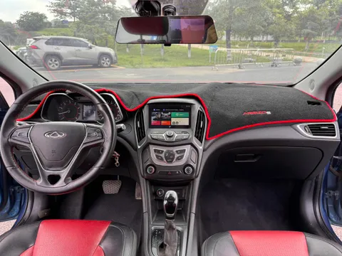 Chery Arrizo 5