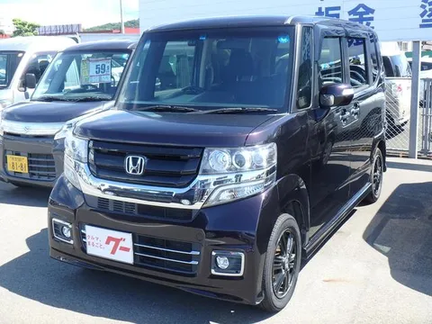 Honda N-BOX Custom