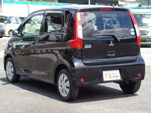 Mitsubishi eK Wagon