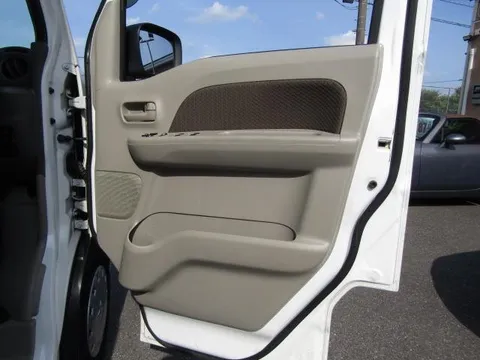 Mitsubishi Minicab Van