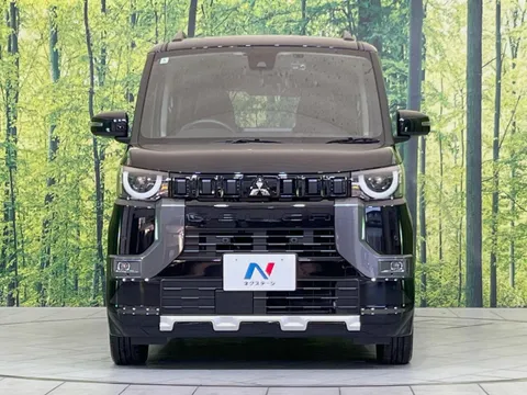Mitsubishi Delica Mini