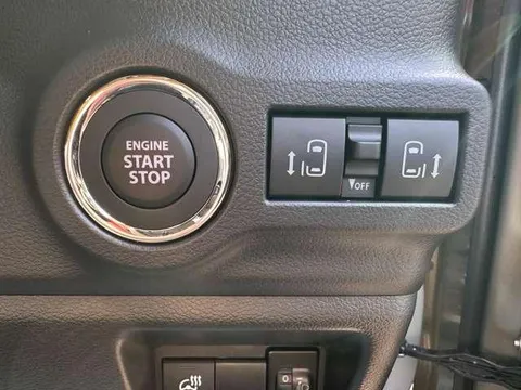 Suzuki Spacia Gear