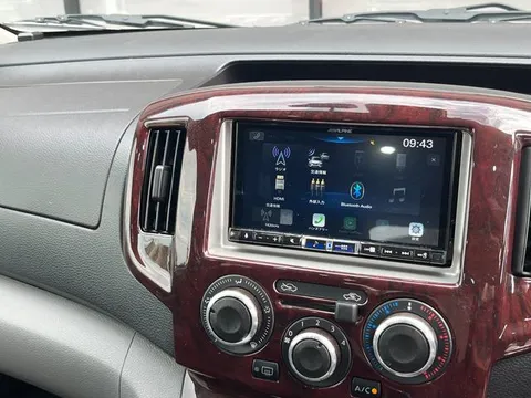 Nissan Vanette