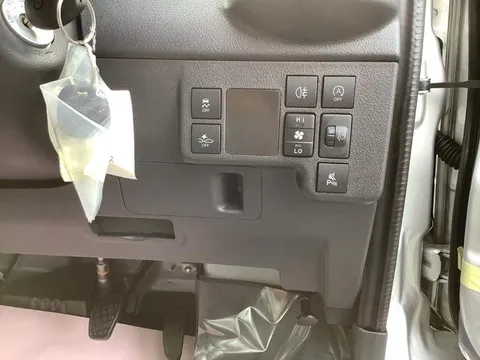 Toyota TownAce Van